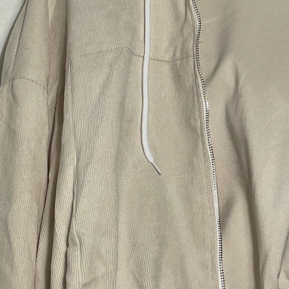 Cream Jacket - Picture 3 of 3